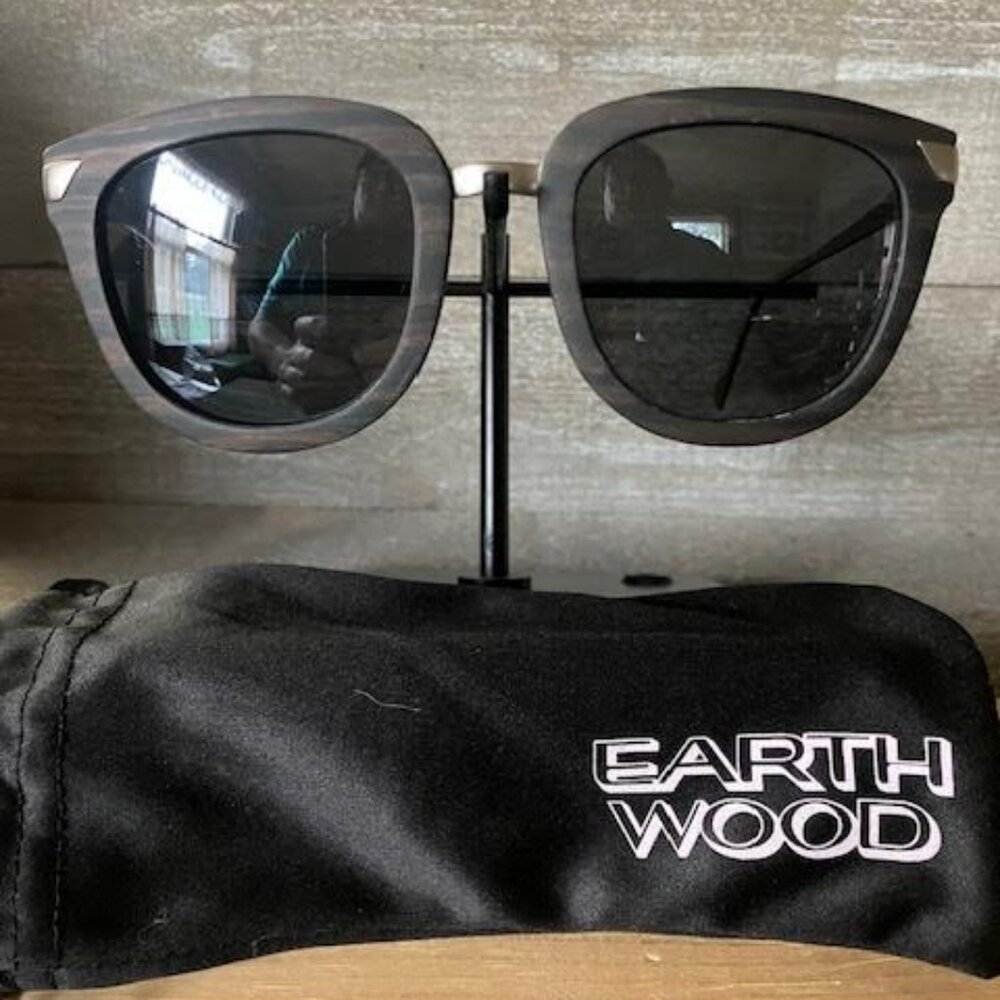 Earth Wood Nissi Polarized Sunglasses - Brown Zebra/Black Sun 29